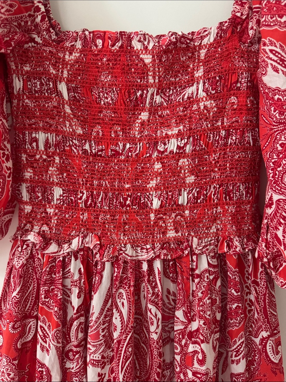 Tuckernuck Cara Cara Jazzy Red White Paisley Print Smocked Midi Dress M - Picture 7 of 13